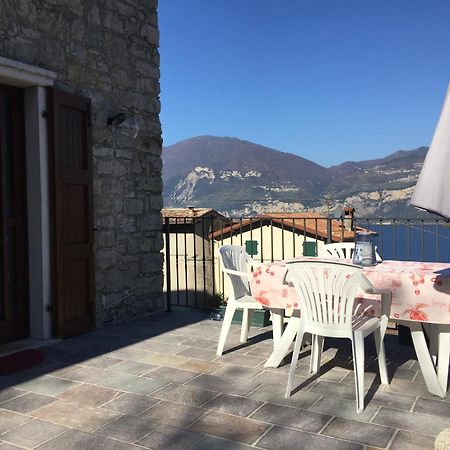 Casa Mary Daire Brenzone sul Garda Dış mekan fotoğraf