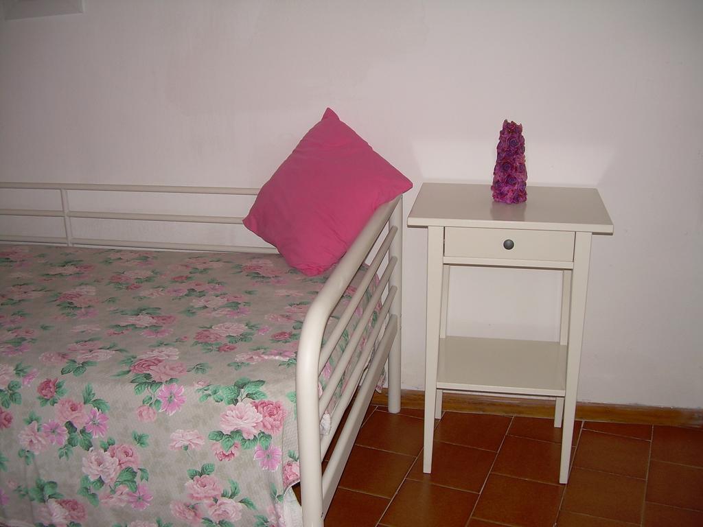 Casa Mary Daire Brenzone sul Garda Oda fotoğraf