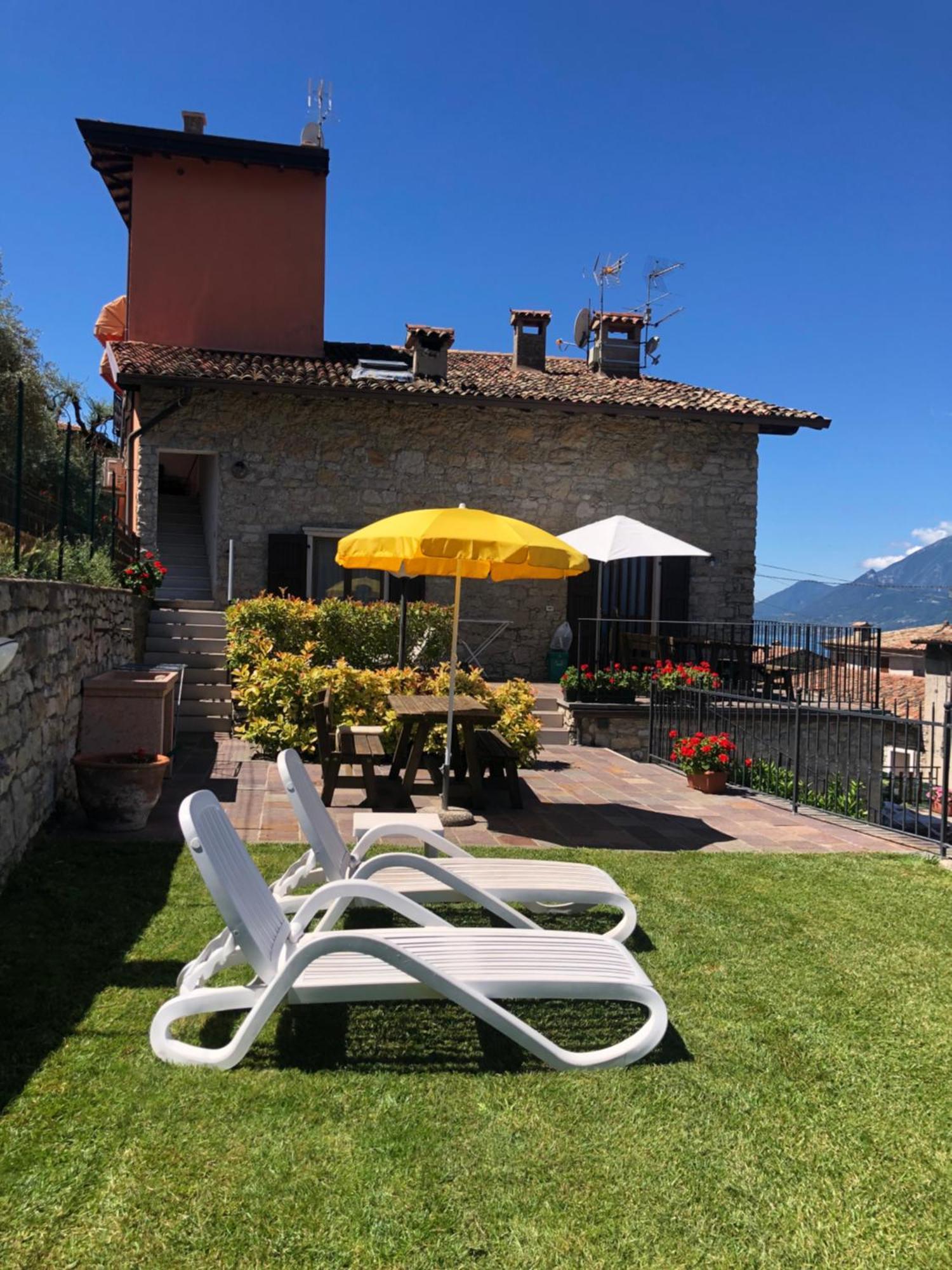 Casa Mary Daire Brenzone sul Garda Dış mekan fotoğraf