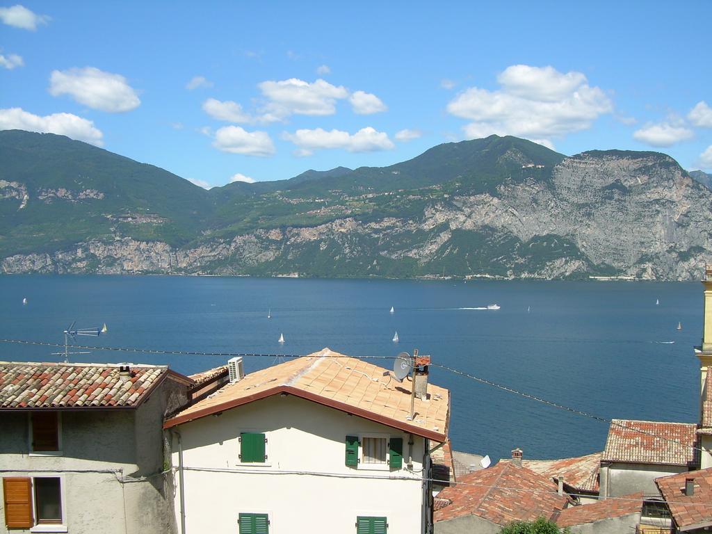 Casa Mary Daire Brenzone sul Garda Oda fotoğraf