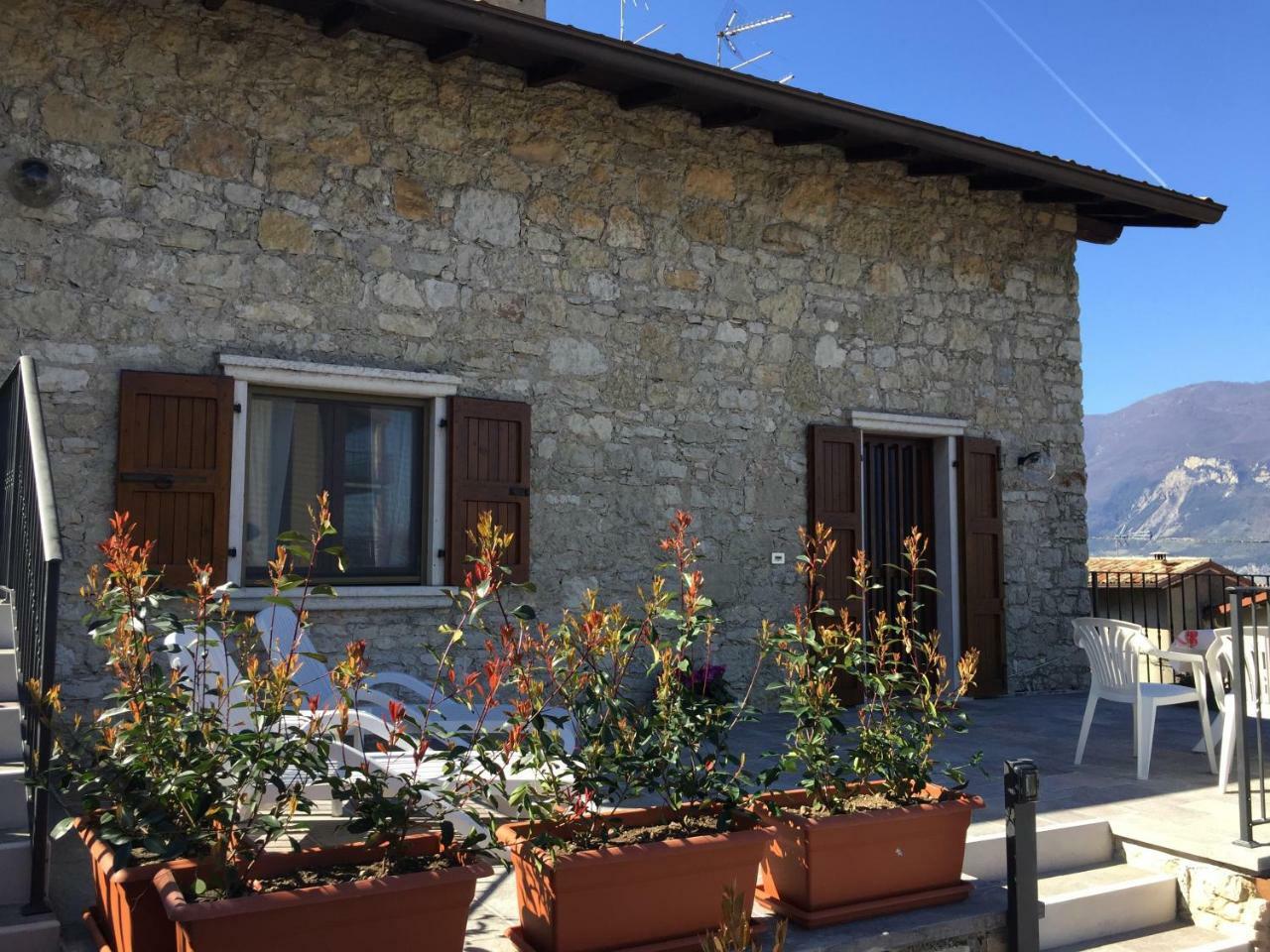 Casa Mary Daire Brenzone sul Garda Dış mekan fotoğraf