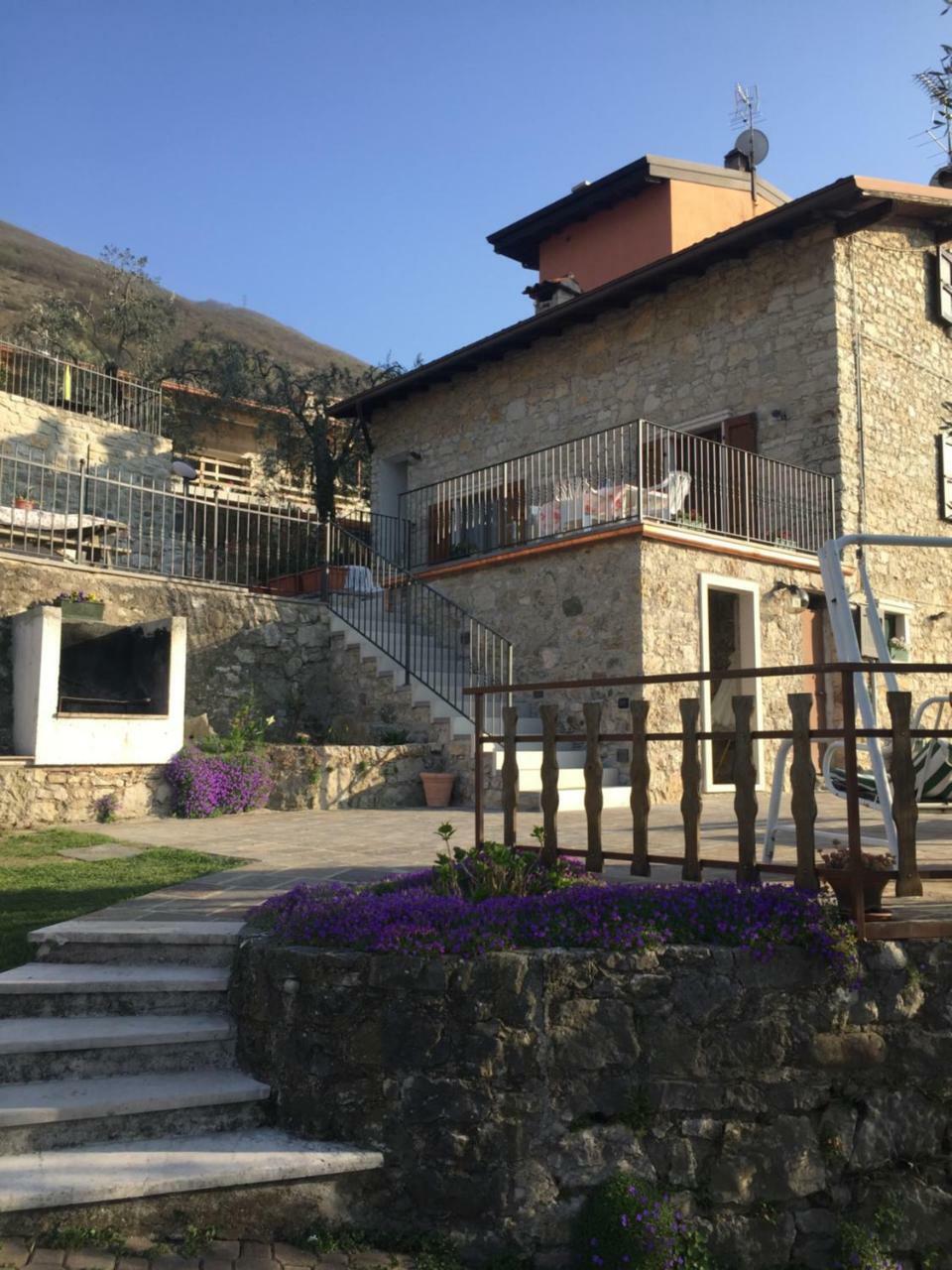 Casa Mary Daire Brenzone sul Garda Dış mekan fotoğraf